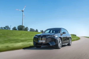 Elektrikli yeni BMW iX