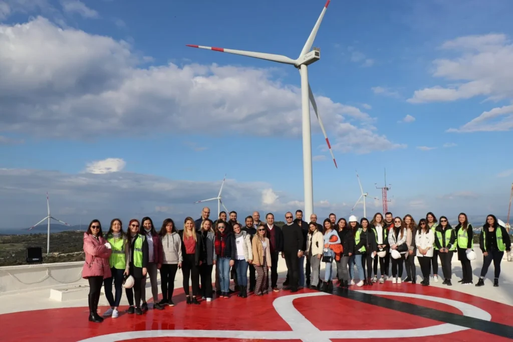 Enerjisa kadınlarına eğitim