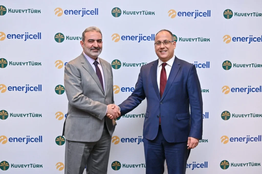 Kuveyt Türk GMY Abdurrahman Delipoyraz ve Enerjicell Genel Müdürü Erkin Kılınç