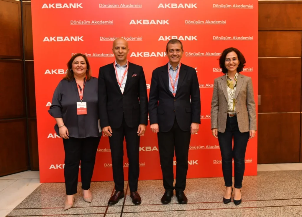 Akbank Dönüşüm Akademisi