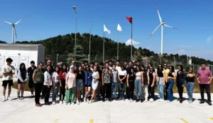 Kız öğrencilerin yenilenebilir enerjide istihdamı artıyor