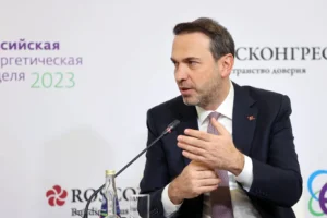 Enerji Bakanı Alparslan Bayraktar Türkiye'nin enerji dönüşümü Rosatom'un yenilenebilir enerji yatırımları