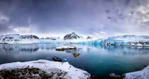 Svalbard Anlaşması Katılımı Svalbard Anlaşması'nın Önemi Svalbard ve Doğal Kaynaklar