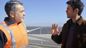 TRT World Seeds of Change Belgeseli Kalyon Karapınar GES İklim Değişikliği Çözümü Acıgöl Havzası Yenilenebilir Enerji Dönüşümü