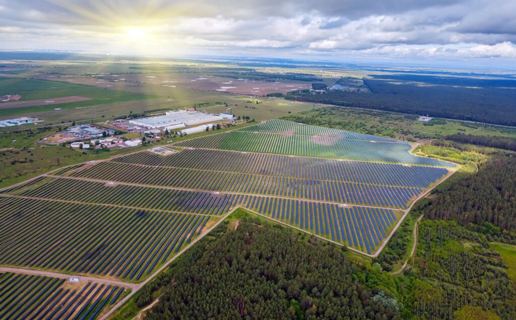 YEO ABD Güneş Enerjisi Yatırımı YEO Georgia 62 MWp Güneş Santrali Yenilenebilir Enerji Yatırımcı YEO