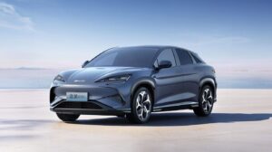 BYD Sea Lion 07 elektrikli SUV Tesla Model Y rakibi Uygun fiyatlı elektrikli SUV