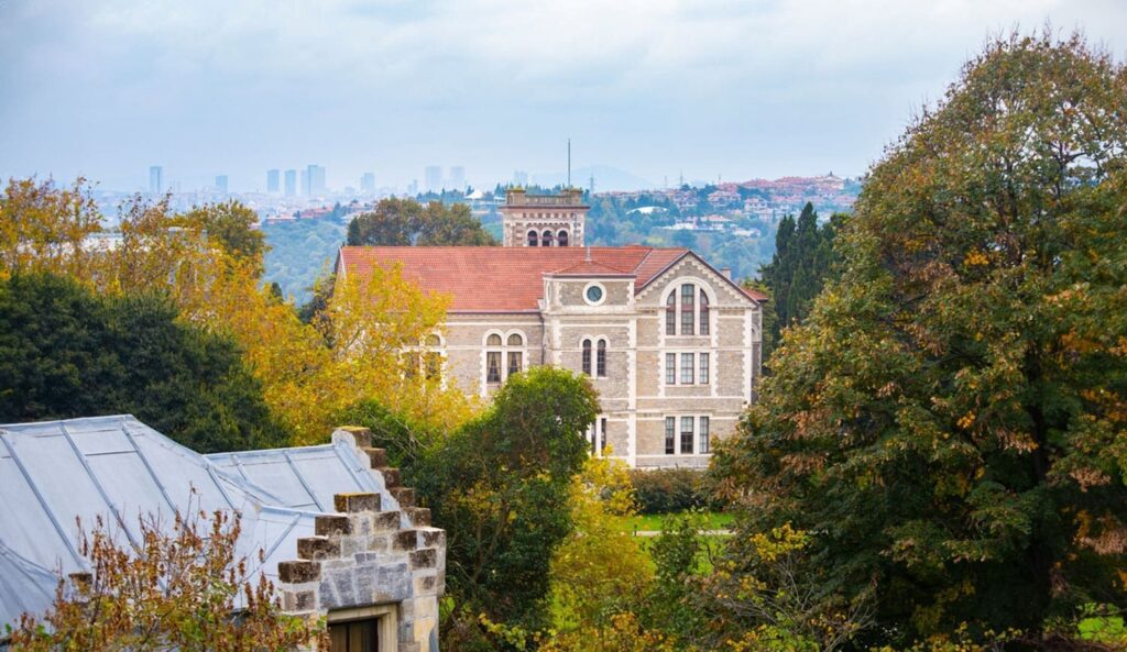Boğaziçi Üniversitesi enerji konferansı IAEE 45. Uluslararası Enerji Konferansı Türkiye enerji sektörü gelişmeleri
