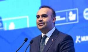 Türkiye nadir toprak elementleri elektrikli araçlar ve batarya teknolojileri nadir toprak elementleri araştırma projesi Sanayi ve Teknoloji Bakanı Mehmet Fatih Kacır