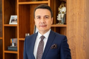 Serdar Marangoz Aydem Enerji CEO ataması Aydem Enerji yenilenebilir enerji yönetimi Aydem Enerji sürdürülebilirlik stratejisi enerji hisseleri