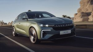 Togg T10F sedan özellikleri Togg T10F Teknofest 2024 tanıtımı Elektrikli araç Togg T10F menzil