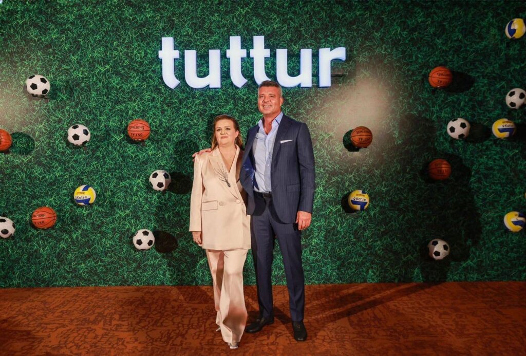 Tuttur kadın CEO Zeynep Acar Haksal Türkiye bahis sektörü kadın liderlik Saran Group sürdürülebilir liderlik
