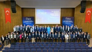 TÜREB Genel Kurulu 2025 yönetim değişikliği Türkiye rüzgar enerjisi sektör hedefleri Dr İbrahim Erden TÜREB başkanlık seçimleri