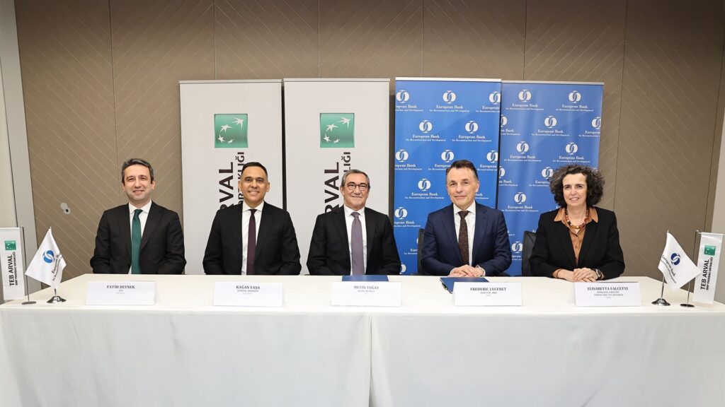TEB Arval elektrikli araç finansmanı EBRD sürdürülebilir mobilite kredisi Elektrikli filo kiralama yatırımlar
